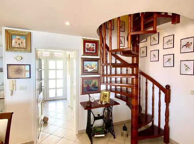 Rr Διαμέρισμα *