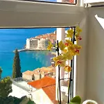 Rr * Ντουμπρόβνικ