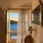 Διαμέρισμα Rr